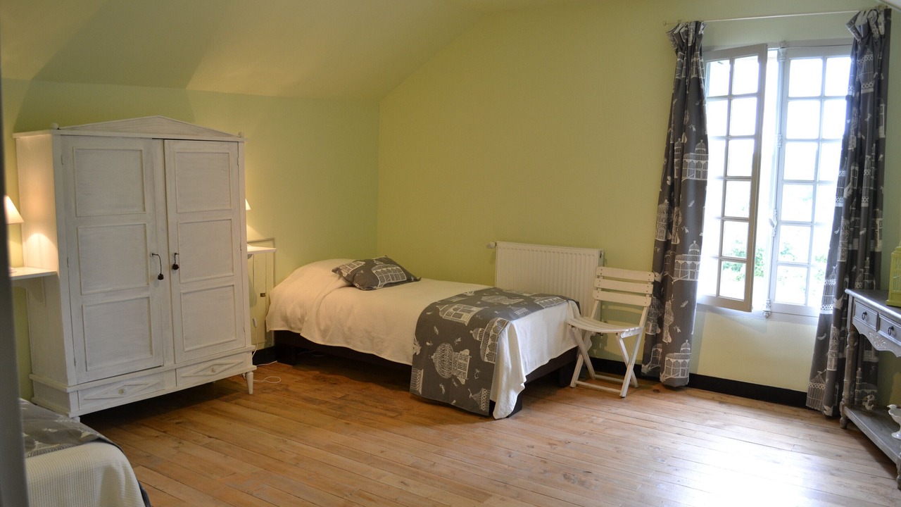 Photo of Bedroom in Monts