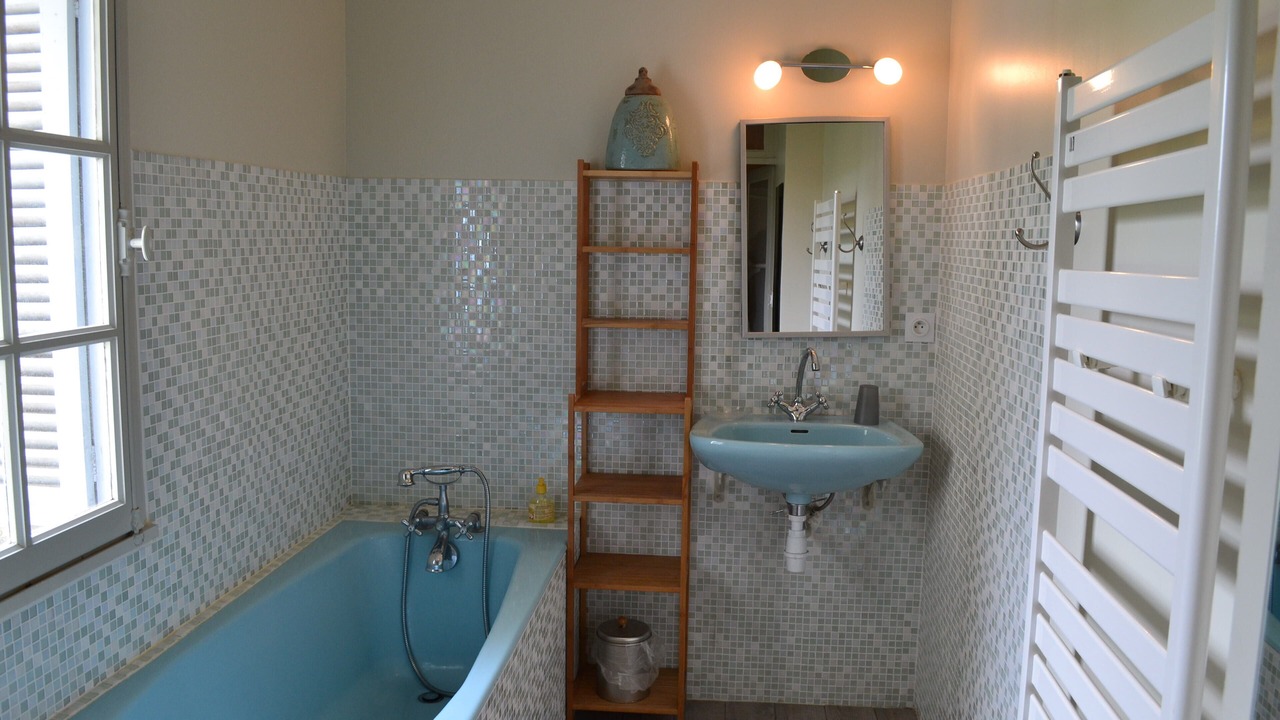 Photo of Bathroom in Monts