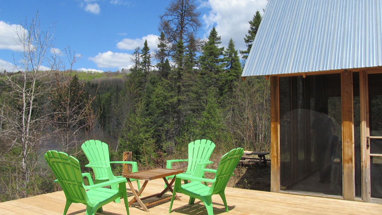 Photo of Patio Balcony in Saint-Alexis-des-Monts