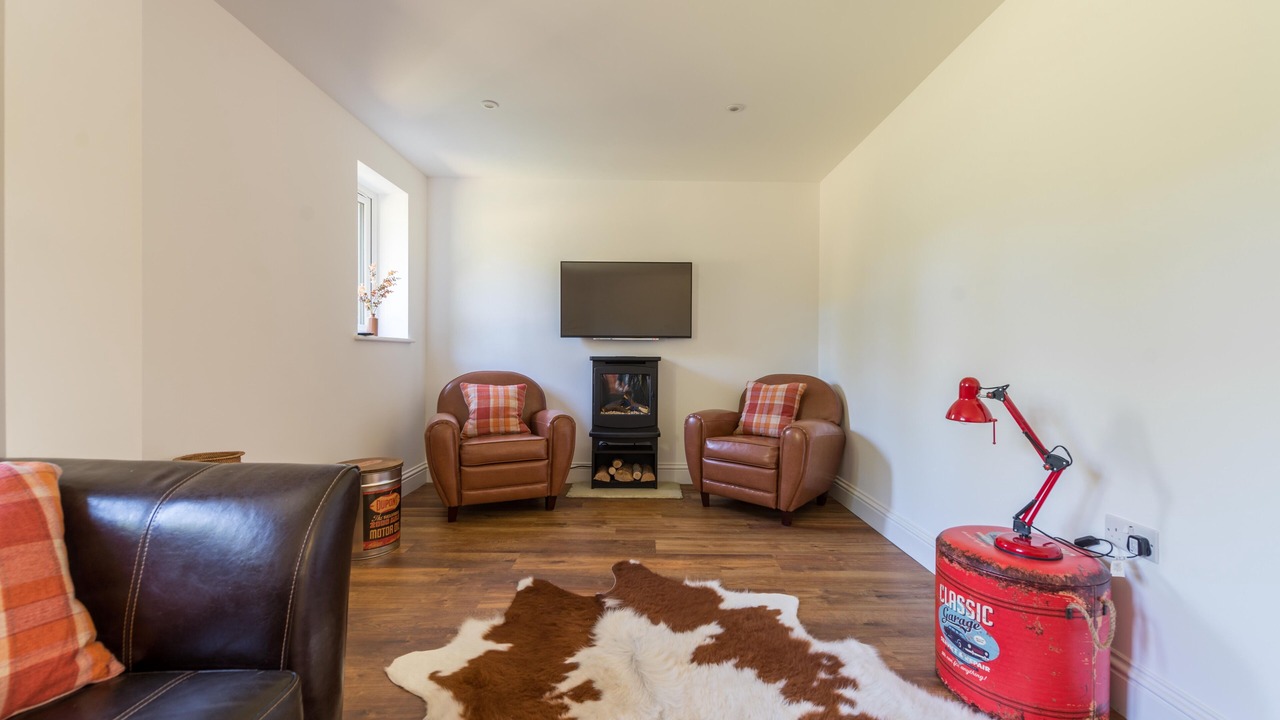 Photo of Others in Crookham Village