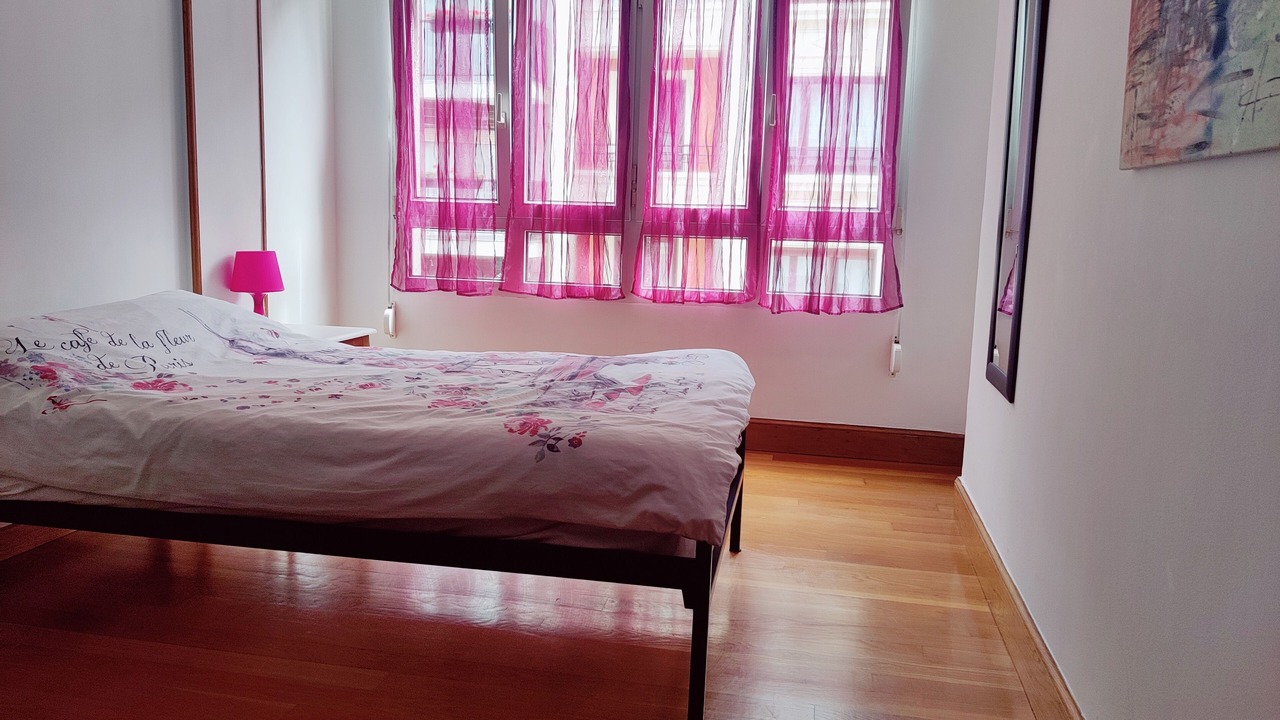 Photo of Bedroom in Gros