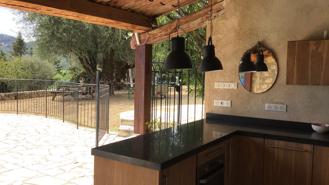 Photo of Patio Balcony in Le Bar-sur-Loup