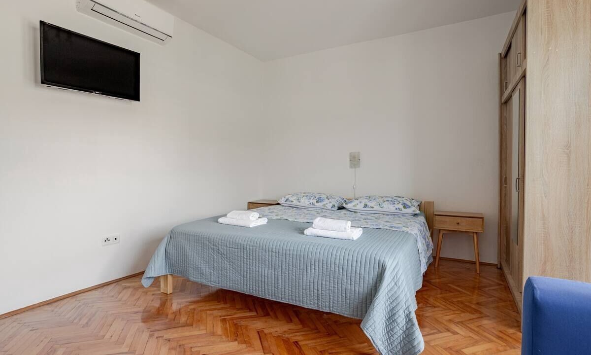 Photo of Bedroom in Marina