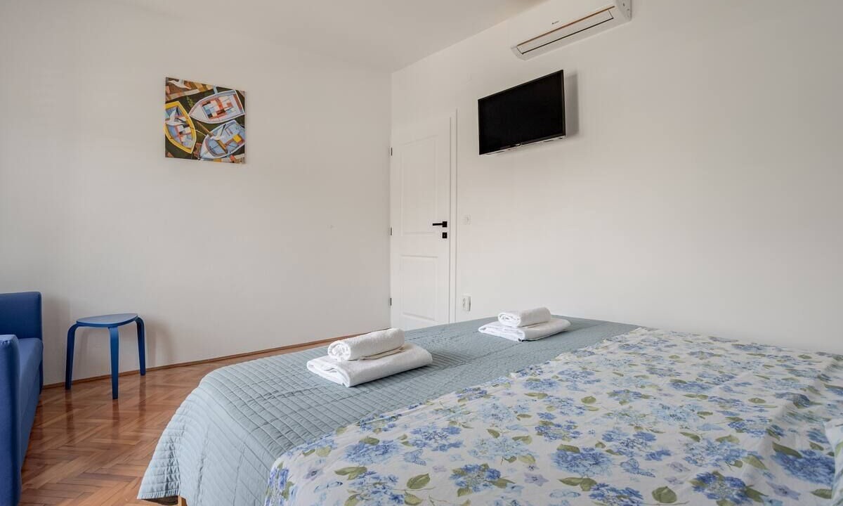 Photo of Bedroom in Marina