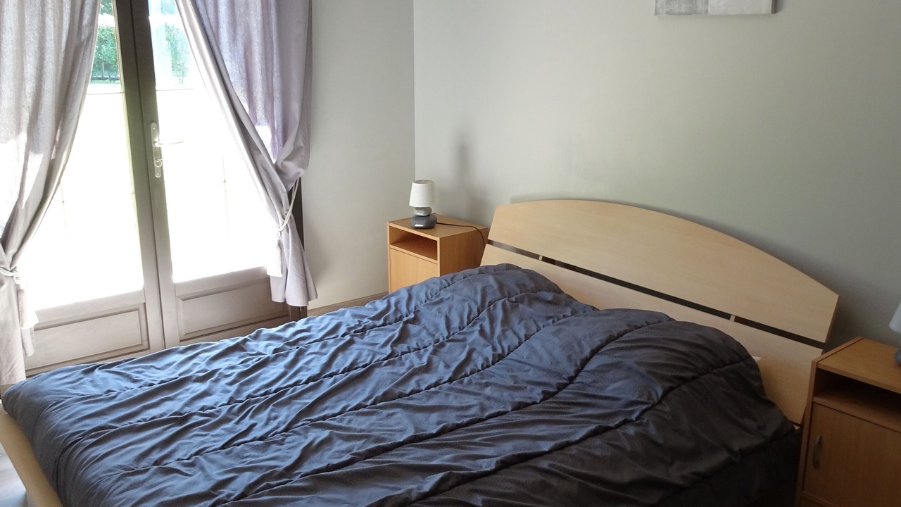 Photo of Bedroom in Sainte-Eulalie-en-Born