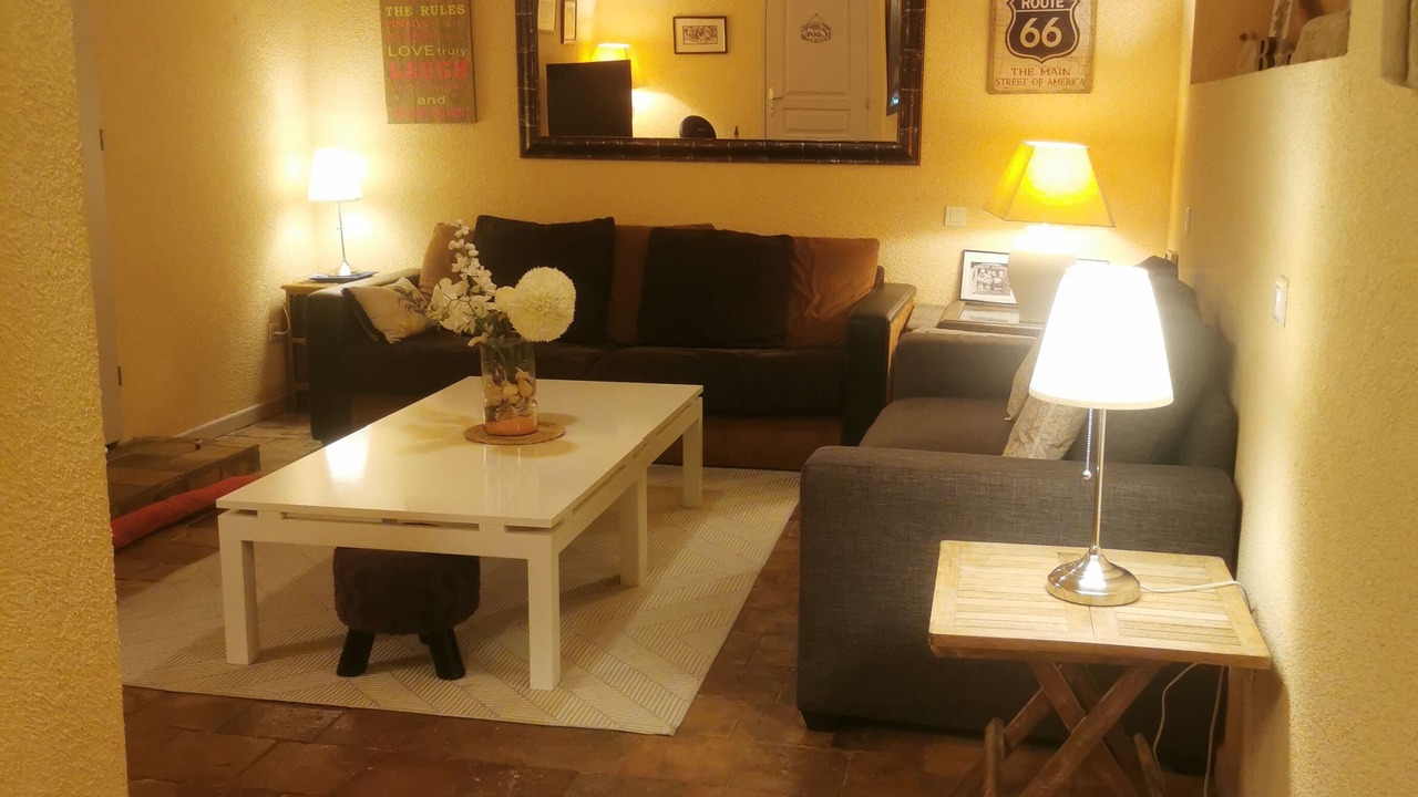 Photo of Livingroom in Montreal