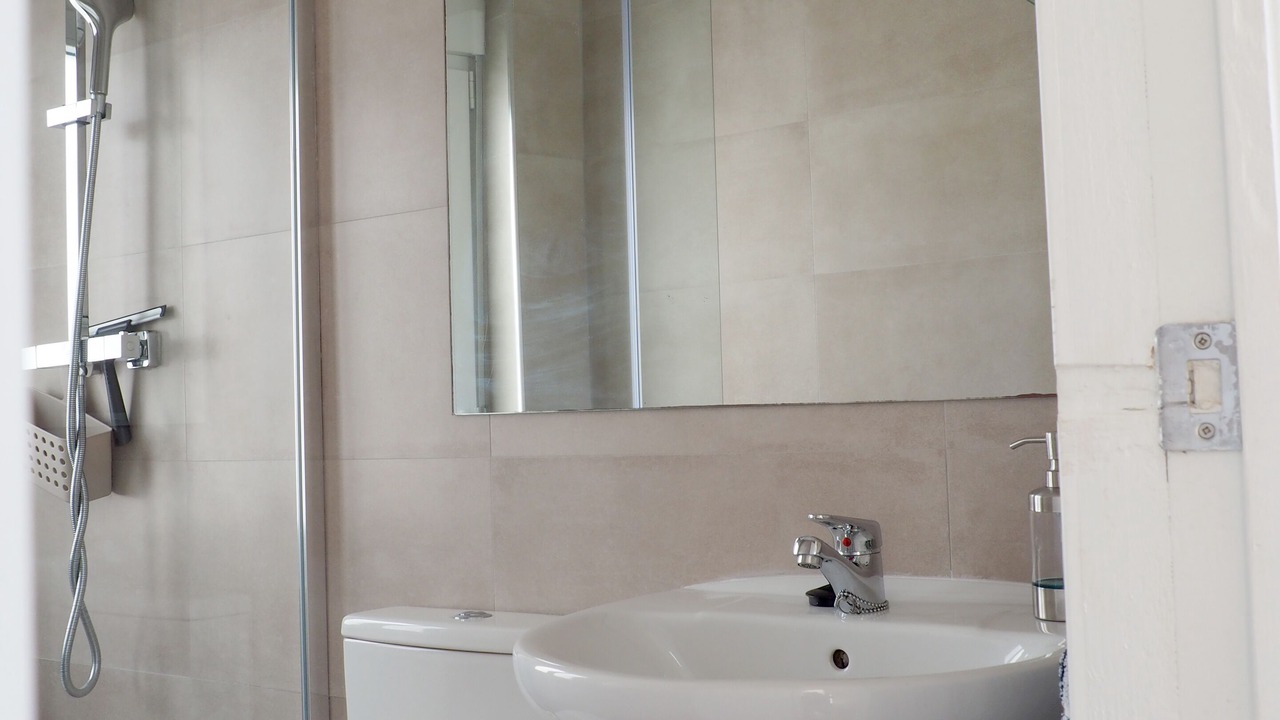 Photo of Bathroom in Jewish Quarter