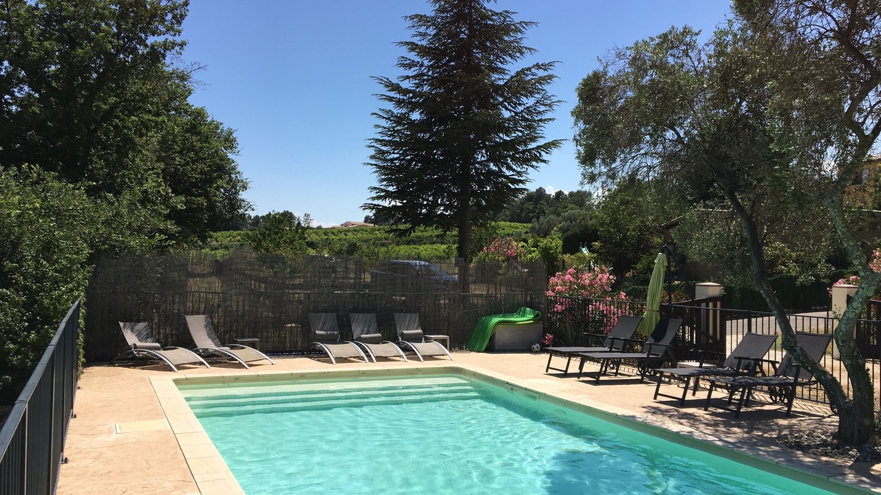 Photo of Outdoor in Saint-Julien-de-Peyrolas