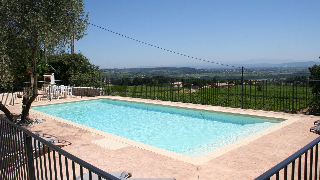Photo of Outdoor in Saint-Julien-de-Peyrolas