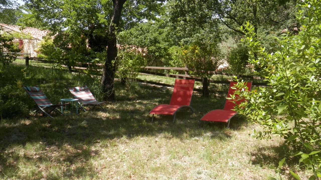 Photo of Outdoor in La Roque-d'Antheron