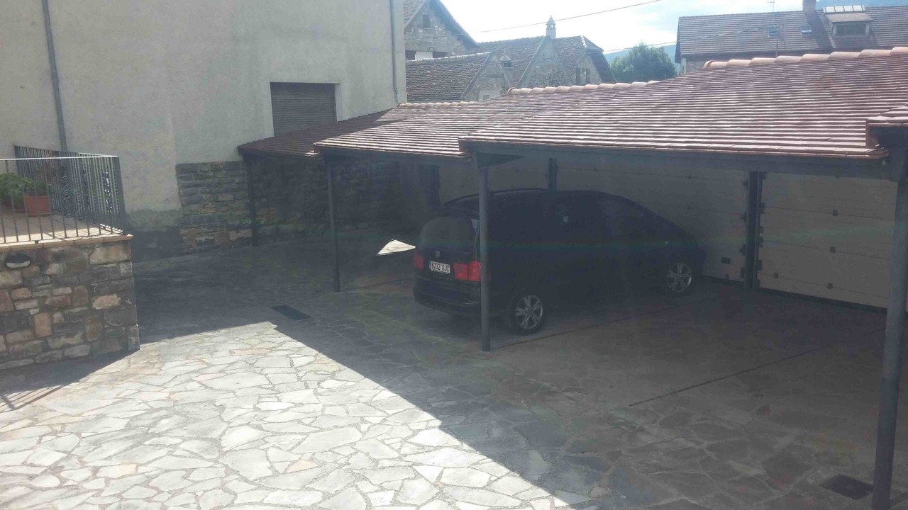 Photo of Outdoor in Hecho