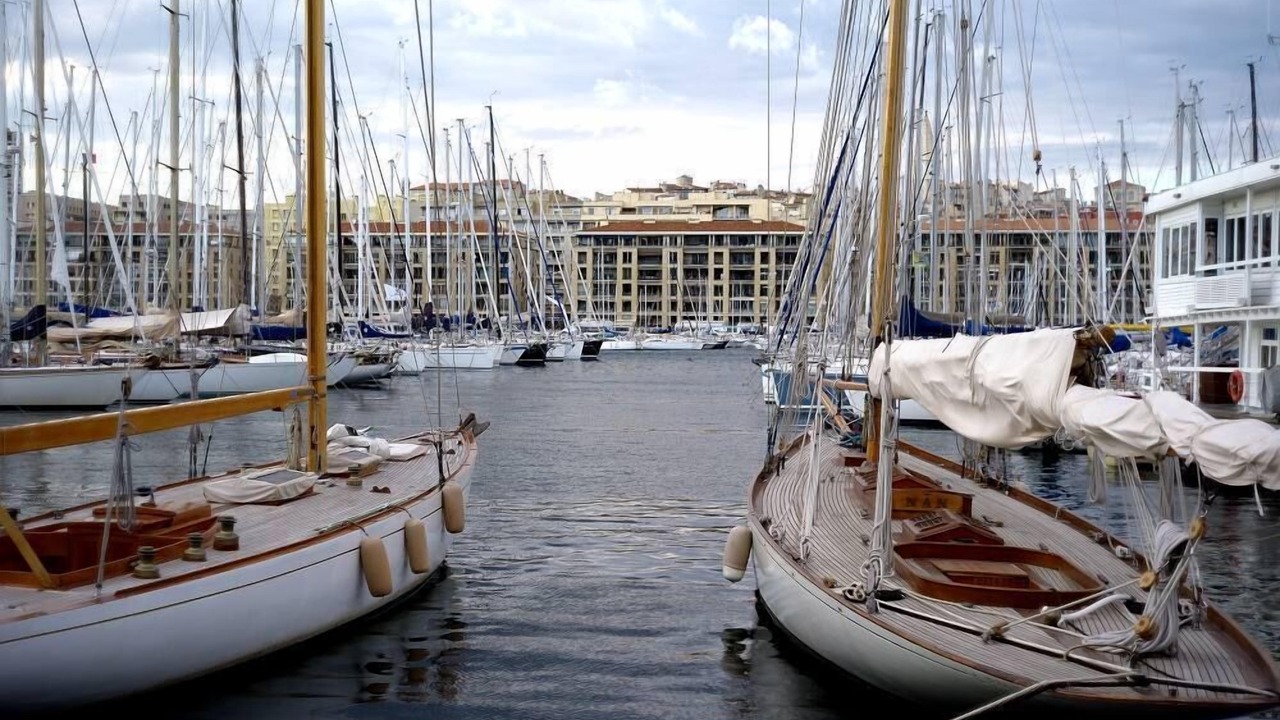 Photo of Others in Opera