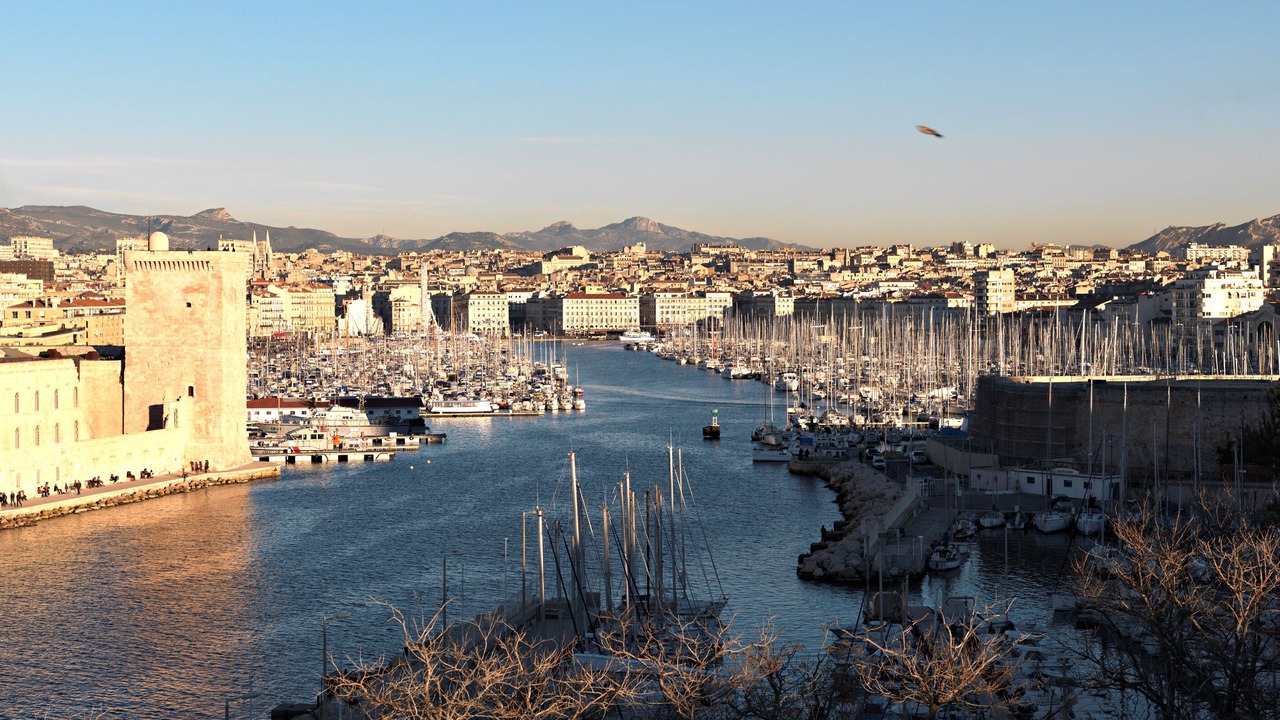 Photo of Others in Opera