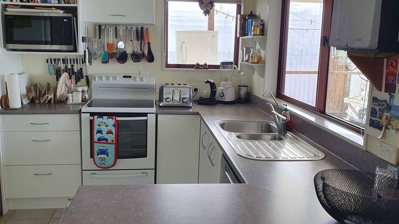 Photo of Kitchen in Ngunguru