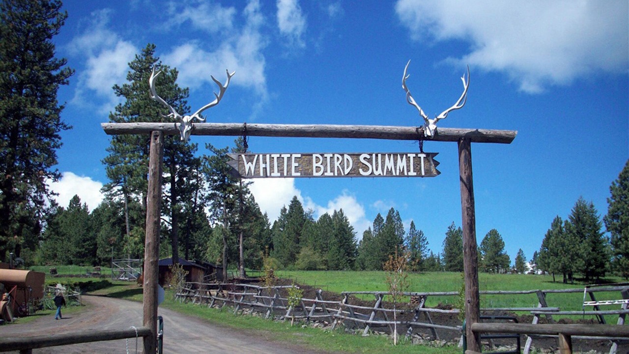 Photo of Others in Fenn