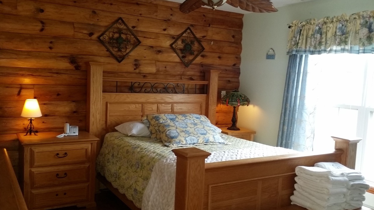 Photo of Bedroom in North Lake George