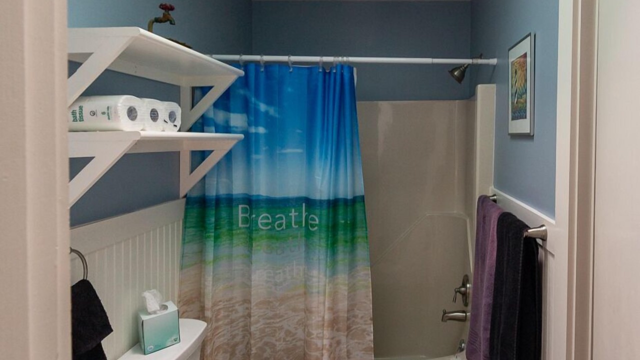 Photo of Bathroom in Southern Shores