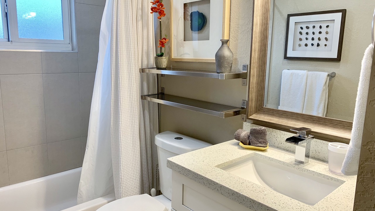 Photo of Bathroom in Coral Heights