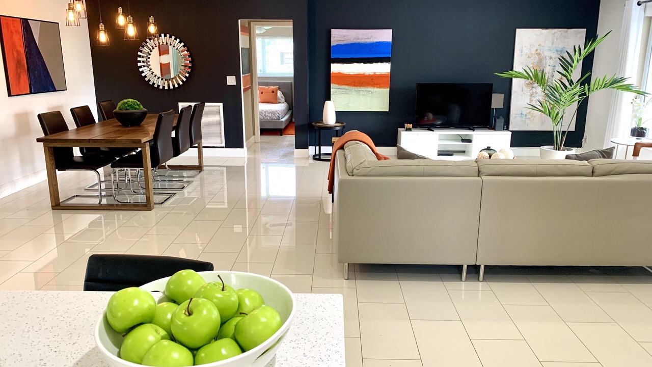 Photo of Livingroom in Coral Heights