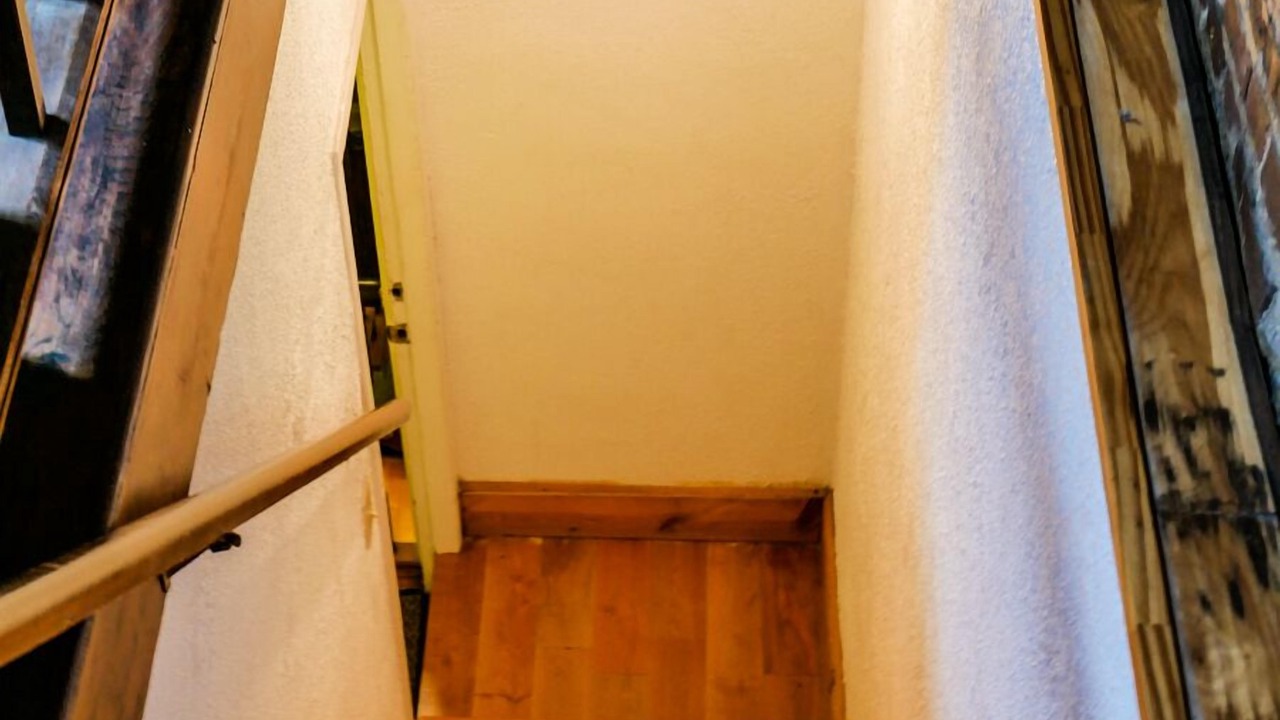 Photo of Others in Albany