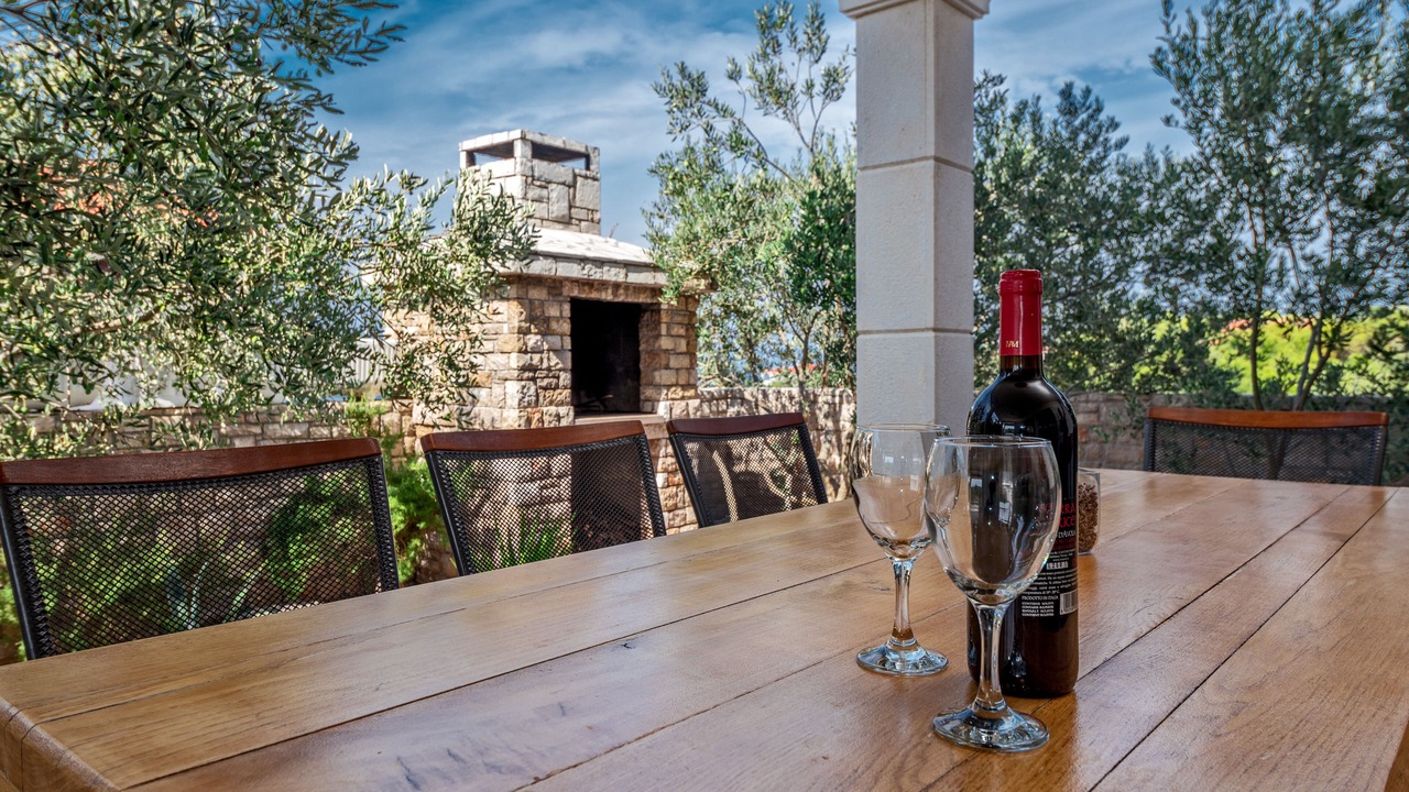 Photo of Outdoor in Necujam