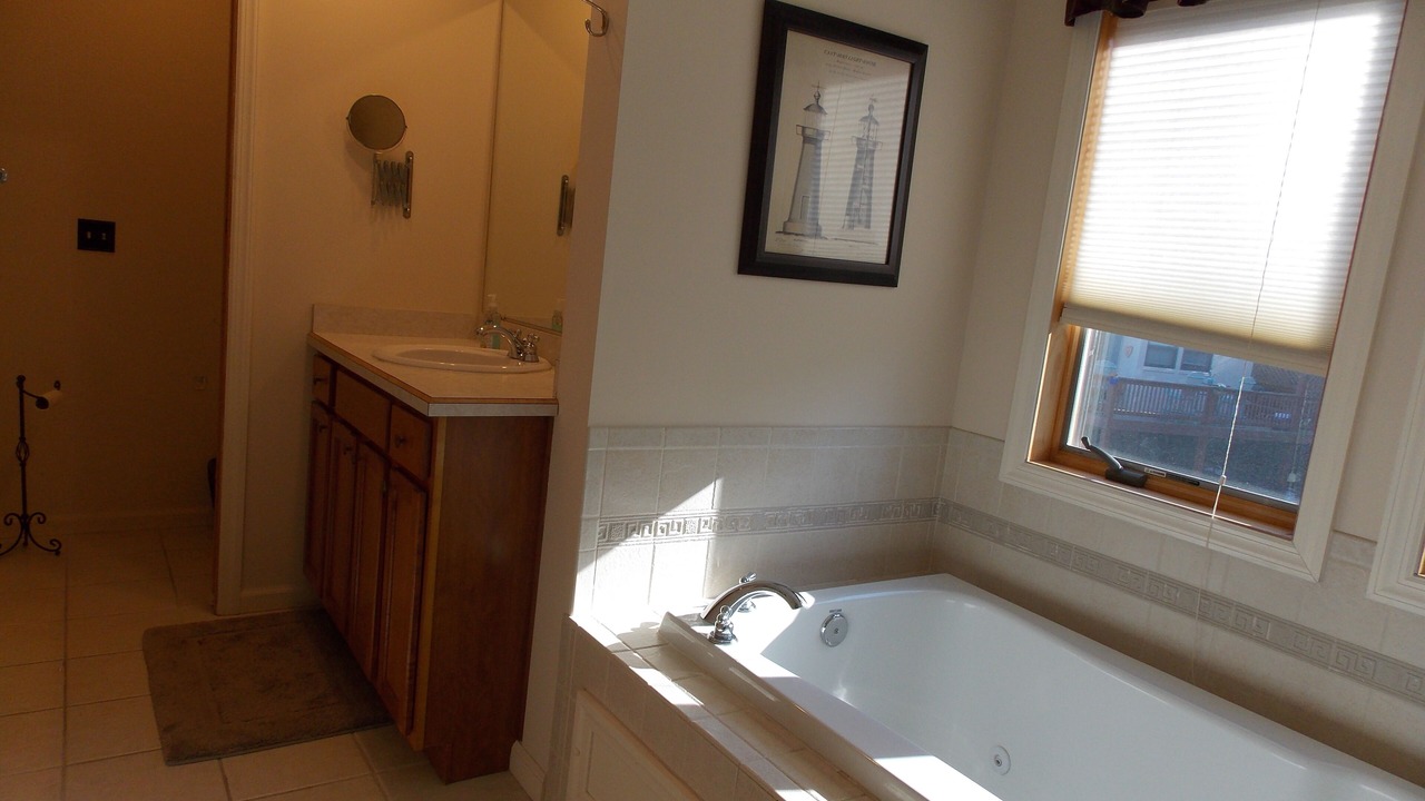 Photo of Bathroom in Thayerville