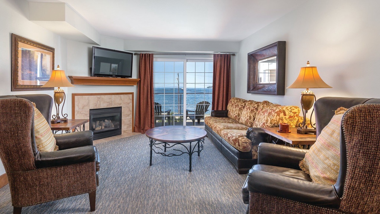 Photo of Livingroom in Birch Bay