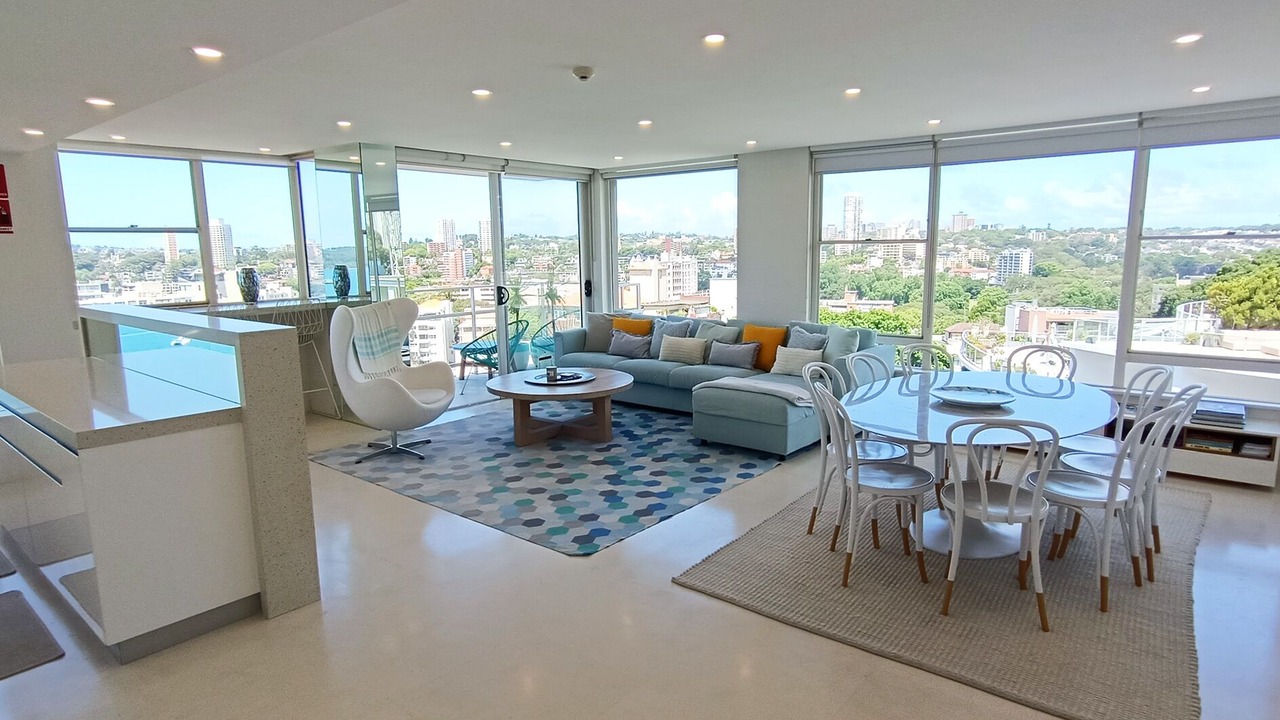 Photo of Others in Elizabeth Bay