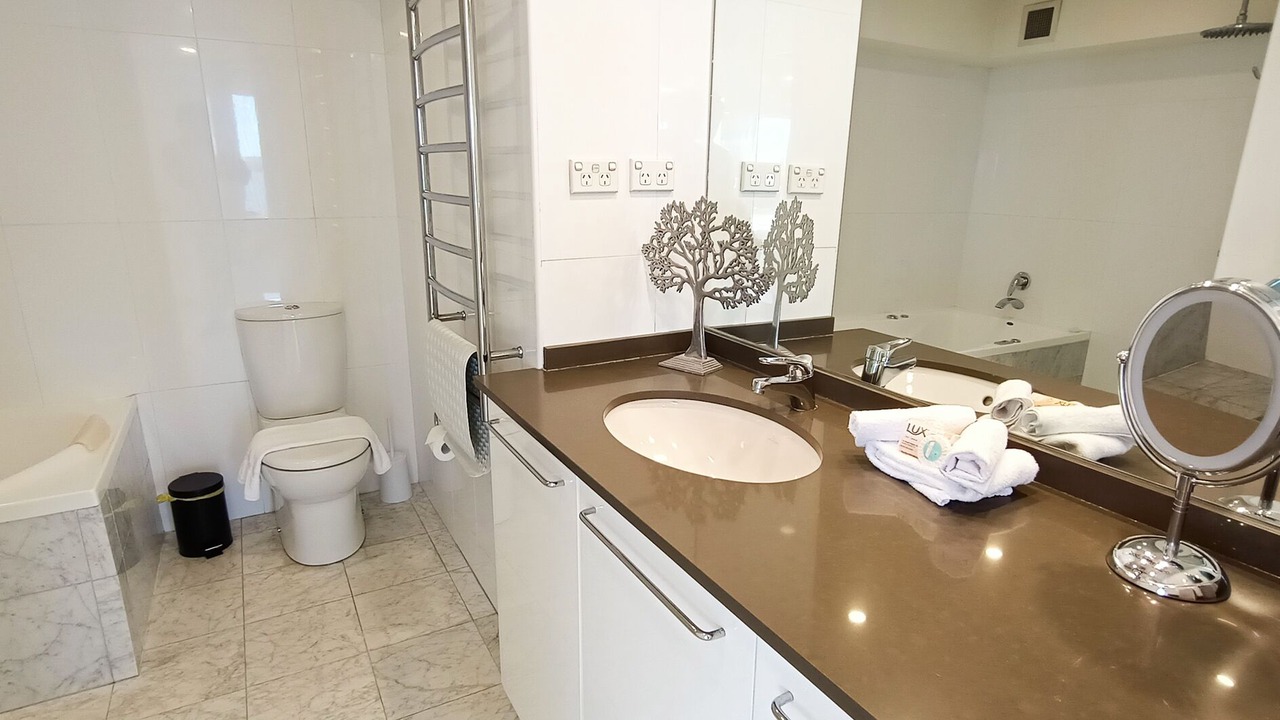 Photo of Bathroom in Elizabeth Bay