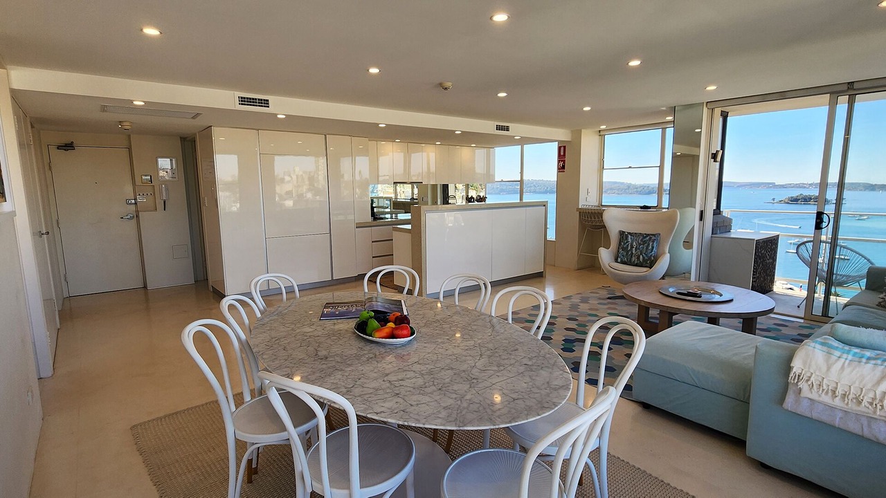 Photo of Others in Elizabeth Bay