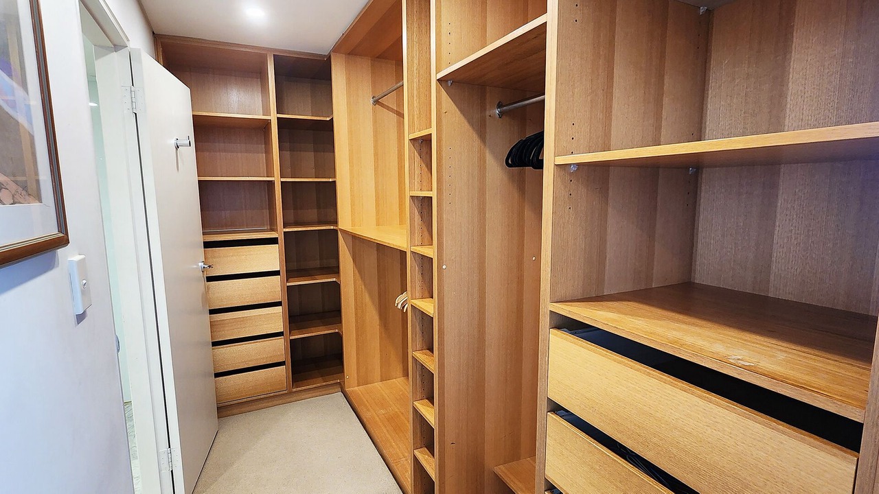 Photo of Others in Elizabeth Bay