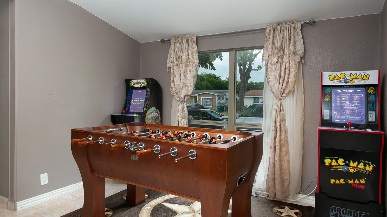Photo of Bedroom in North San Antonio - SAT