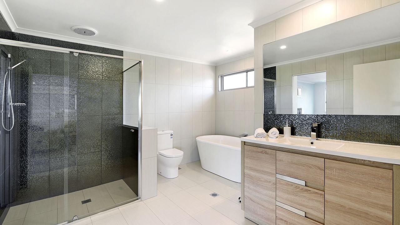 Photo of Bathroom in Broadbeach Waters