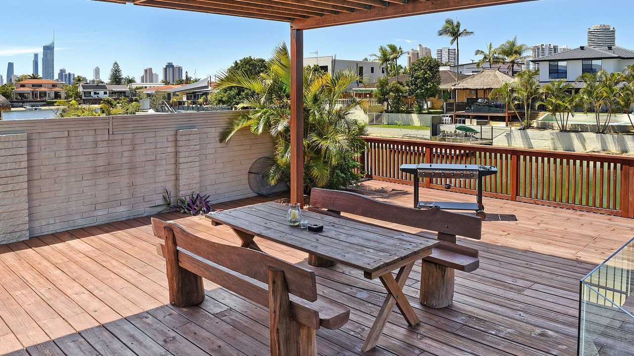 Photo of Outdoor in Broadbeach Waters