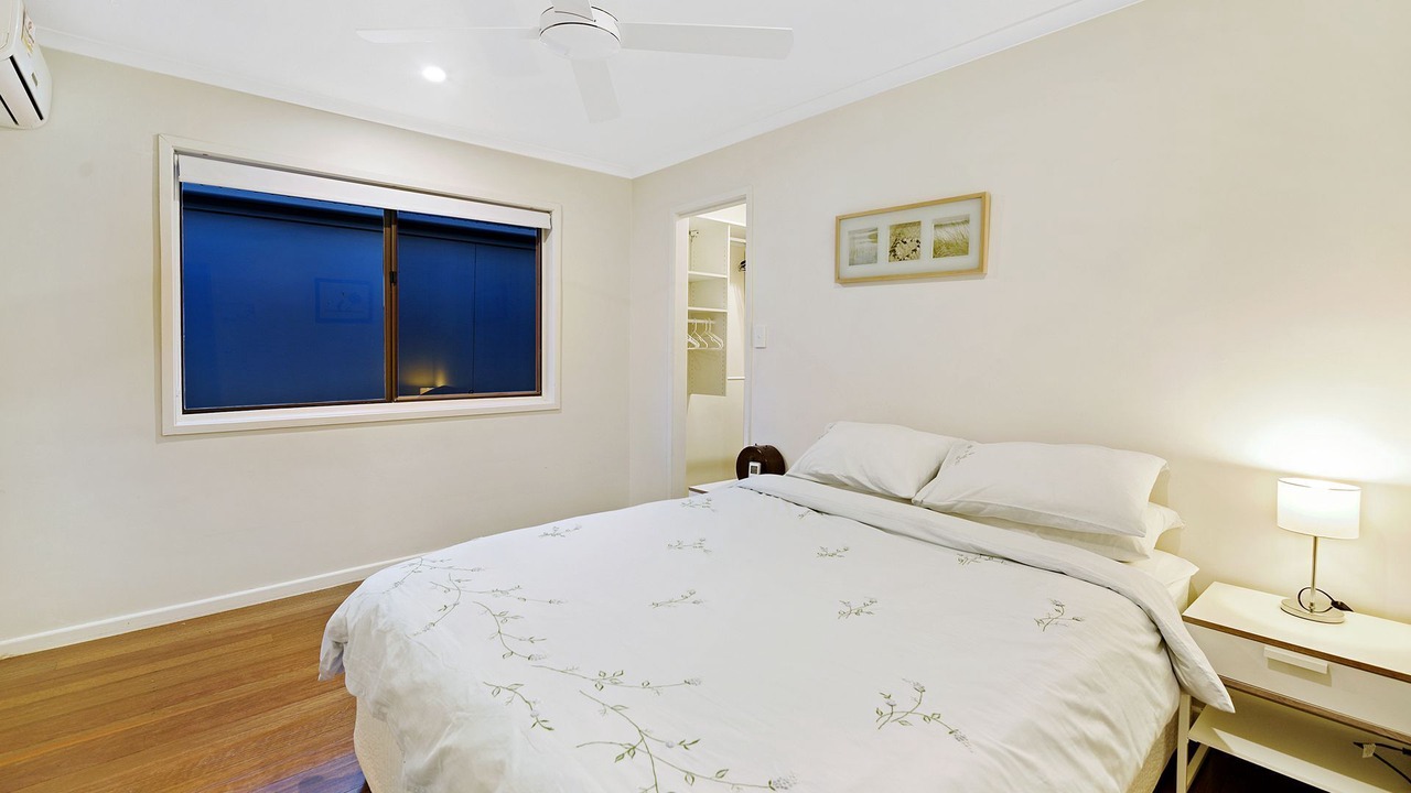 Photo of Bedroom in Broadbeach Waters