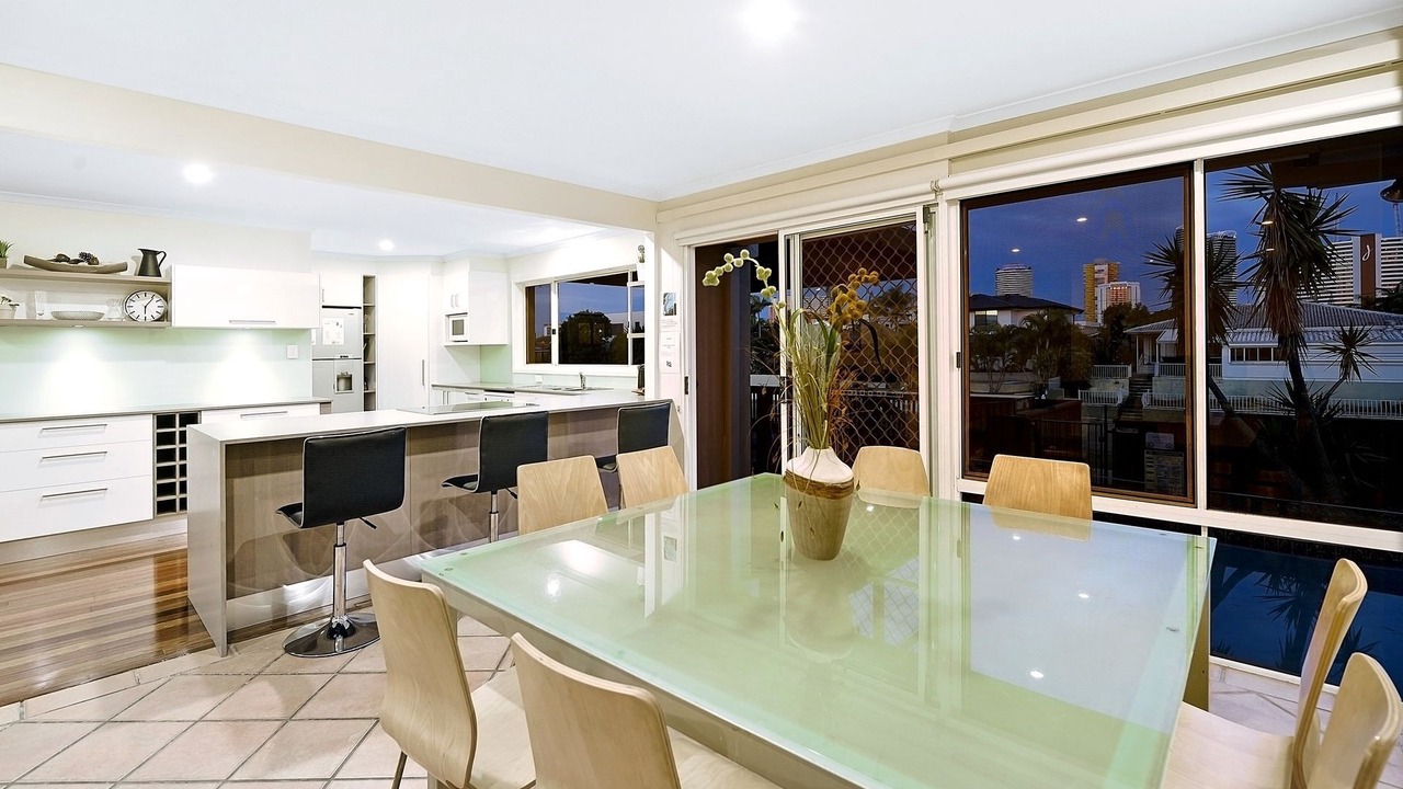 Photo of Others in Broadbeach Waters