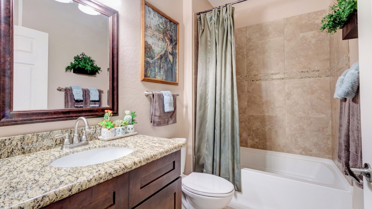 Photo of Bathroom in Parkwood Ranch