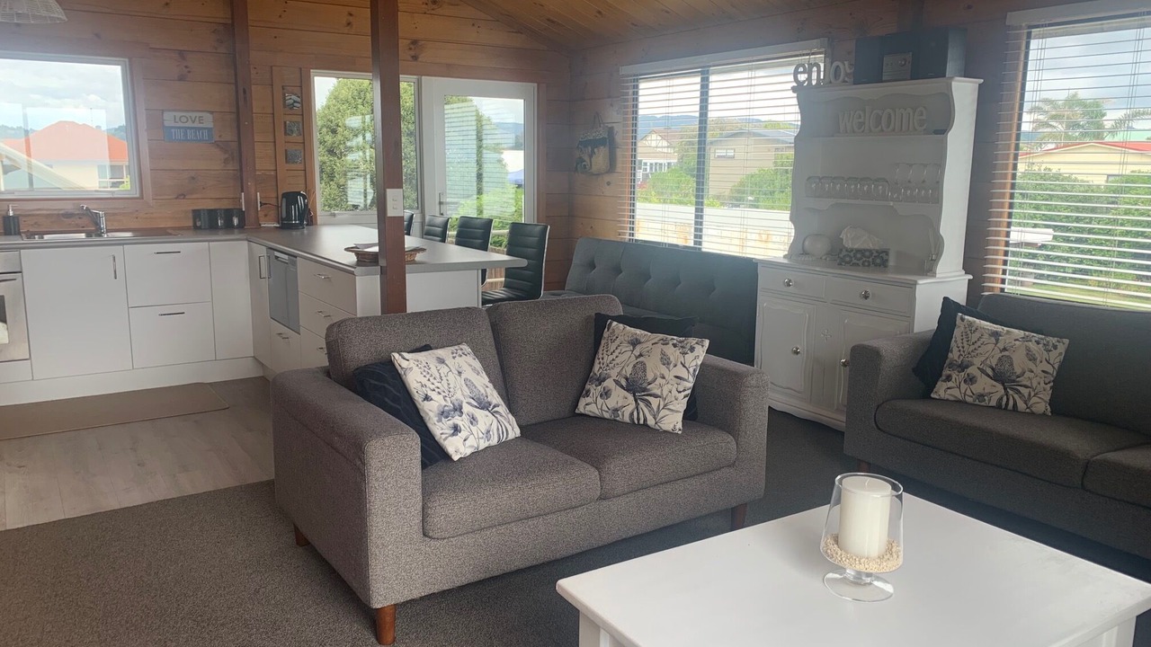 Photo of Livingroom in Ohope