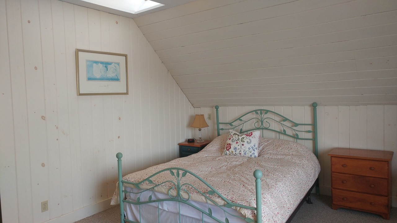 Photo of Bedroom in Friendship