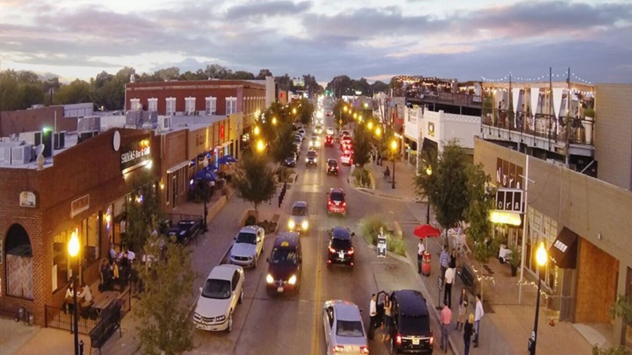 Photo of Others in Lower Greenville