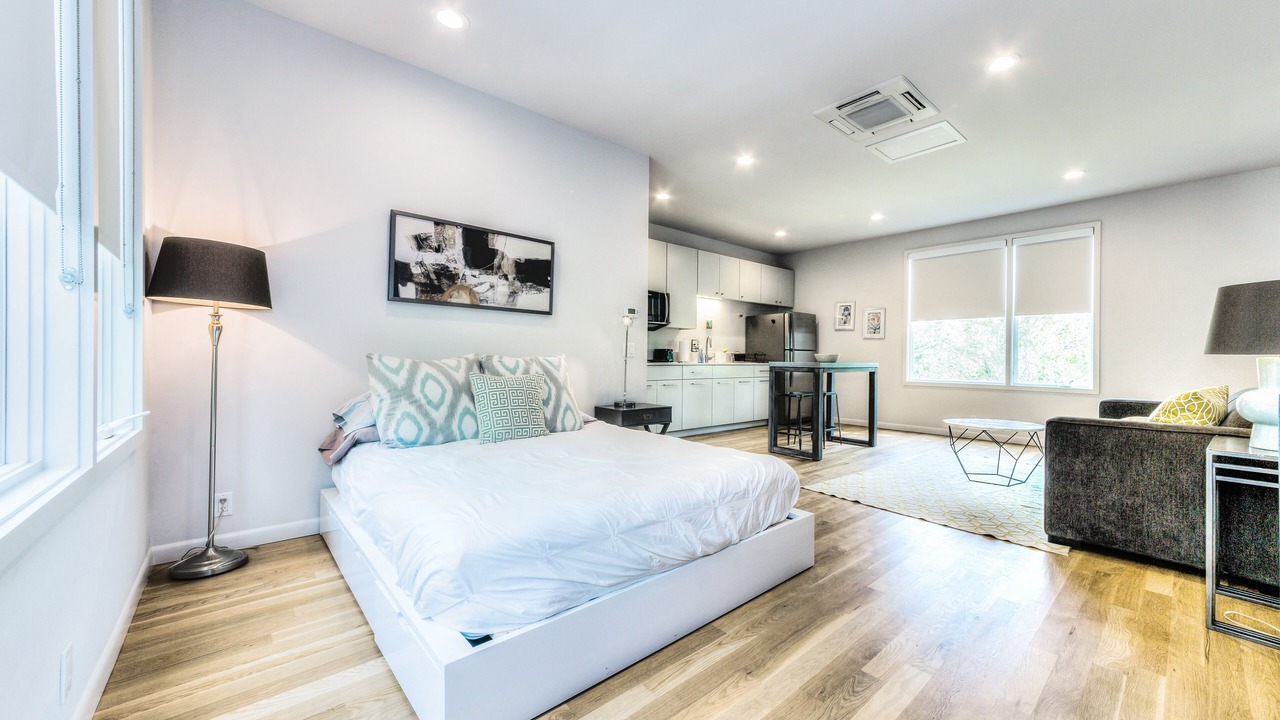 Photo of Bedroom in Zilker