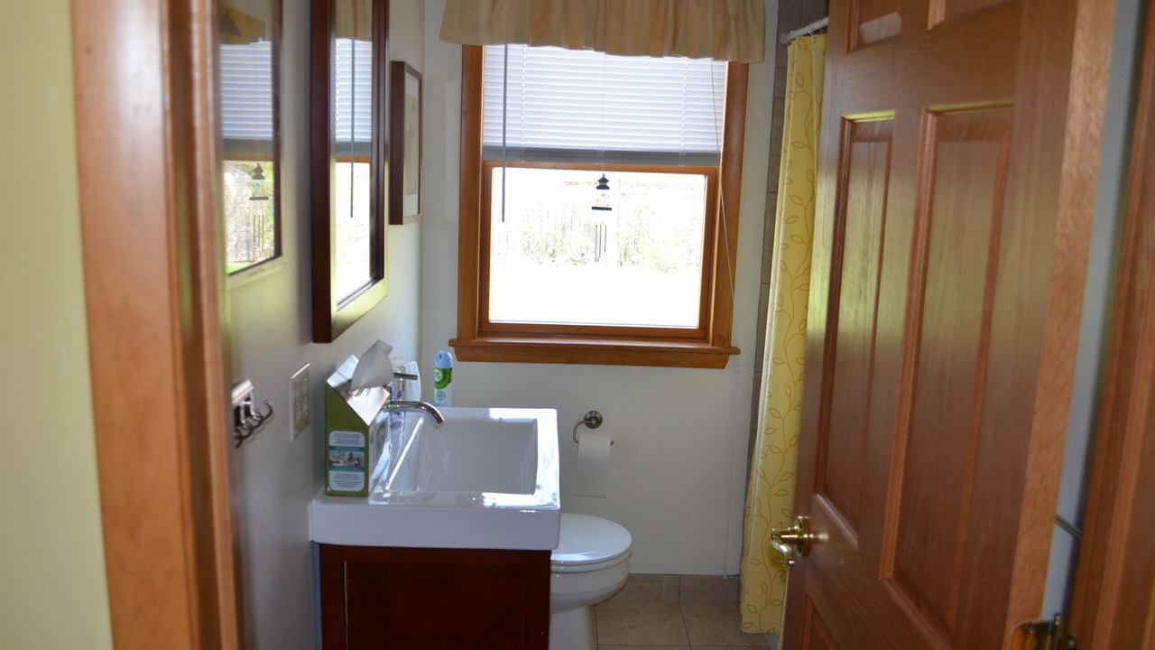 Photo of Bathroom in Silver Lake