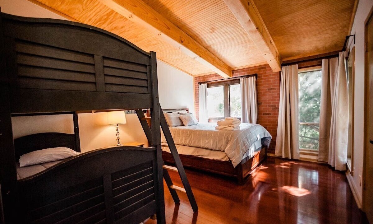 Photo of Bedroom in Lakeway