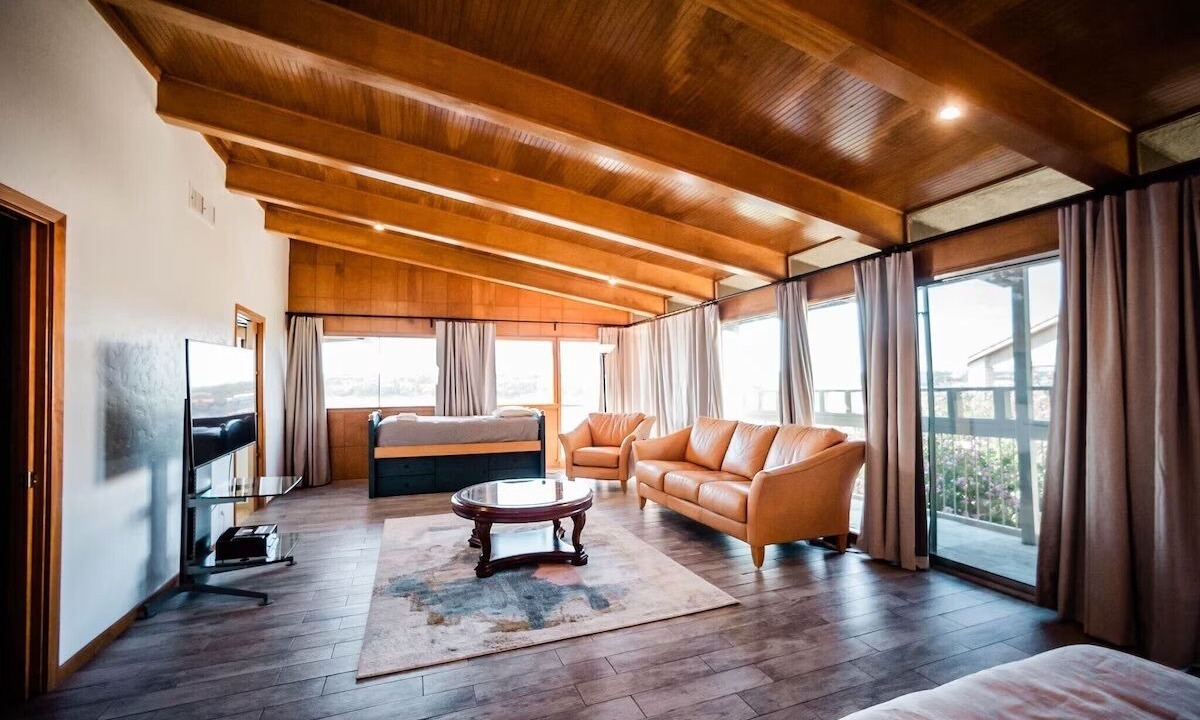 Photo of Livingroom in Lakeway