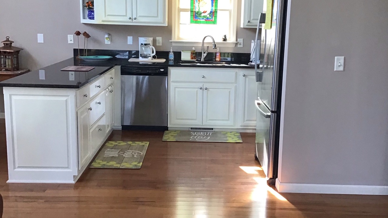 Photo of Others in Murphy