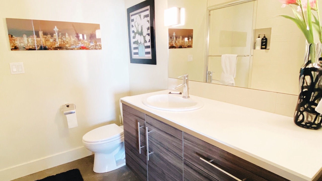 Photo of Bathroom in North Admiral