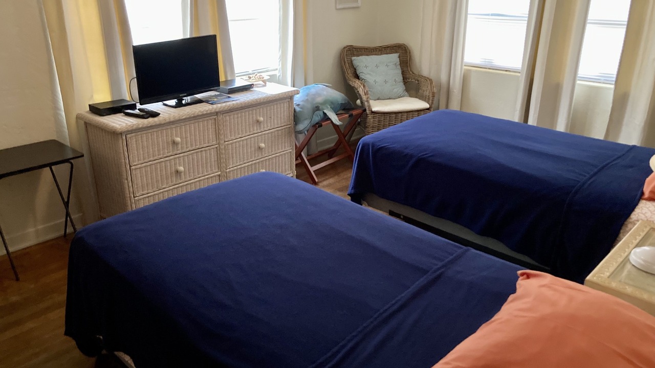 Photo of Bedroom in Elizabeth Mcbrides Raulersons
