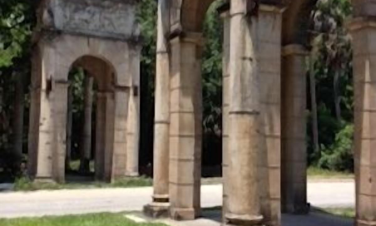 Photo of Others in Elizabeth Mcbrides Raulersons