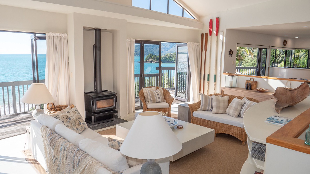 Photo of Livingroom in Coopers Beach