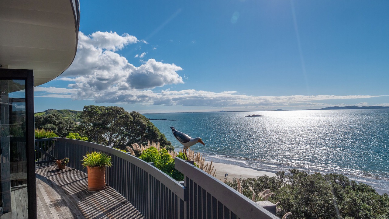 Photo of Outdoor in Coopers Beach